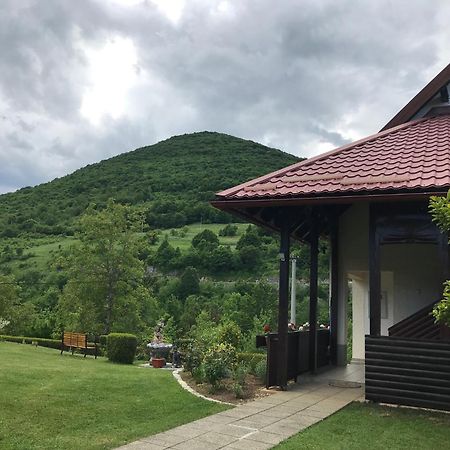 Apartments Renata Смолянац Экстерьер фото